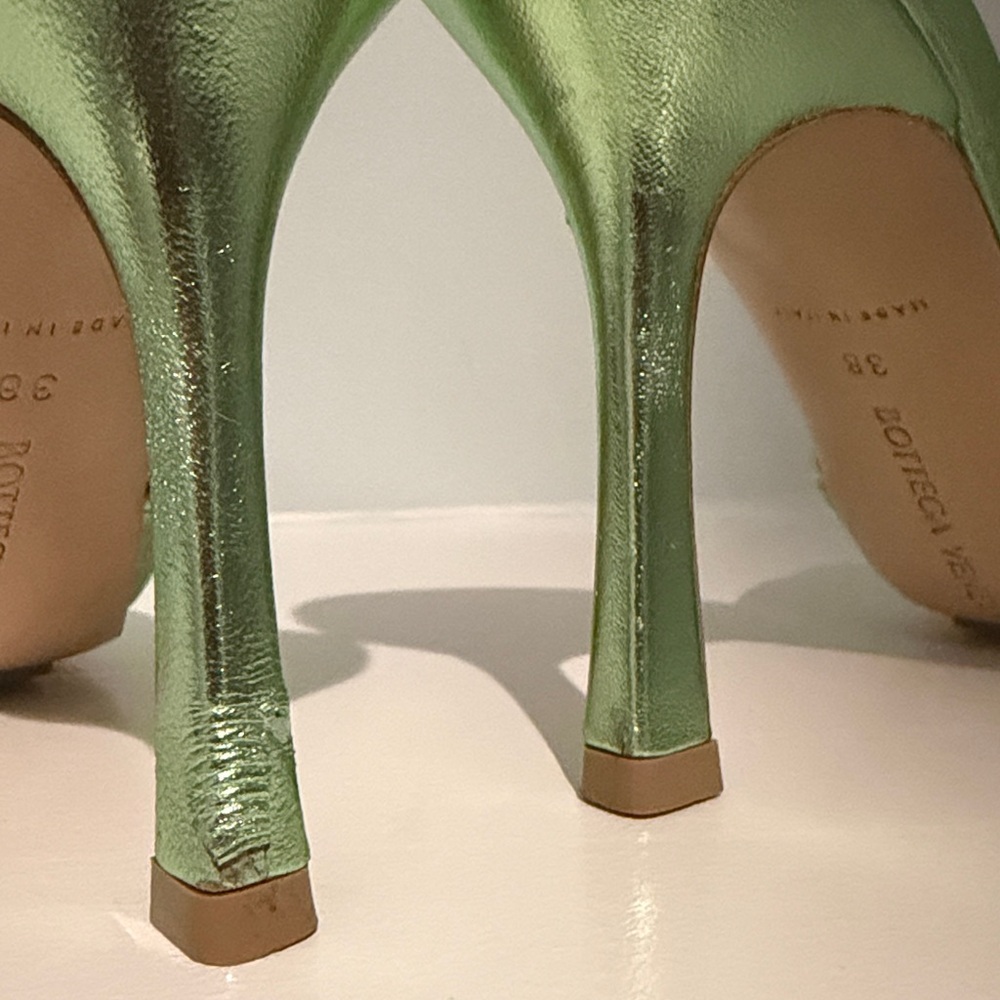Authentic BOTTEGA VENETA Mule Heels Metallic Size 38 - Picture 3 of 14